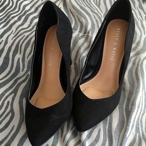 Black Size 8 Kelly & Katie Pumps